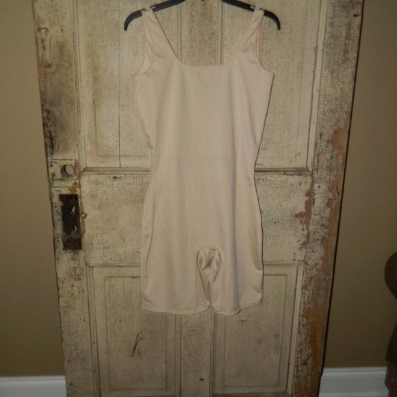 Dr. Rey Shapewear One Pc. Size 1X (HH-19) - Picture 3 of 3